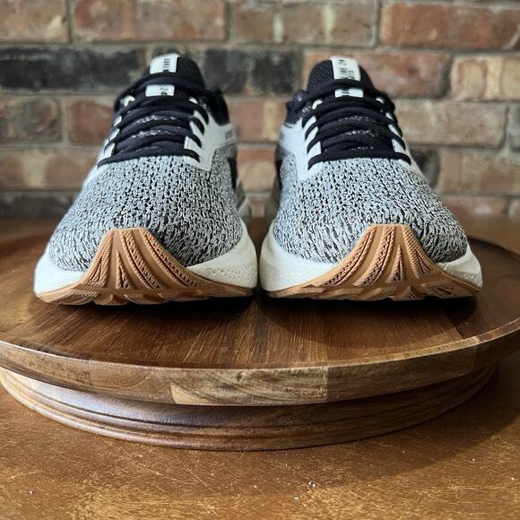 Brooks Adrenaline GTS 24 Supportive Womens 9 Oreo Gray Running Shoes Sneakers - Picture 11 of 16